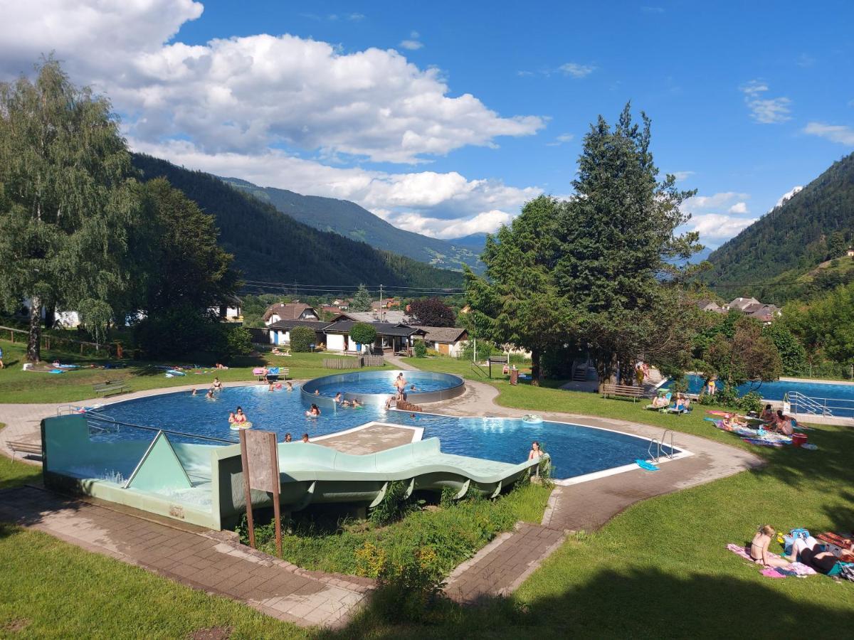 Sachserhof Ferienwohnungen In Sachsenburg Exterior foto